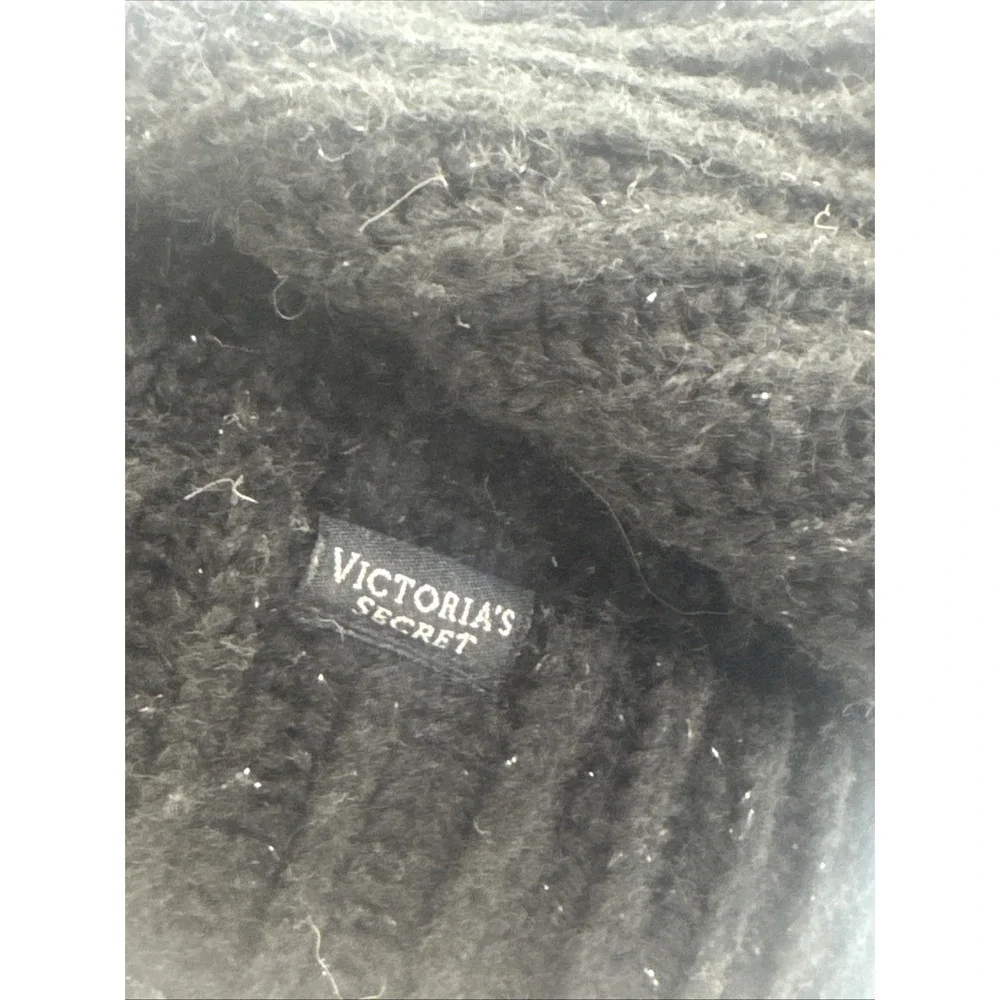 Victoria's Secret Winter Angel Pom Pom Beanie Hat w/ Bling Black -New in Package